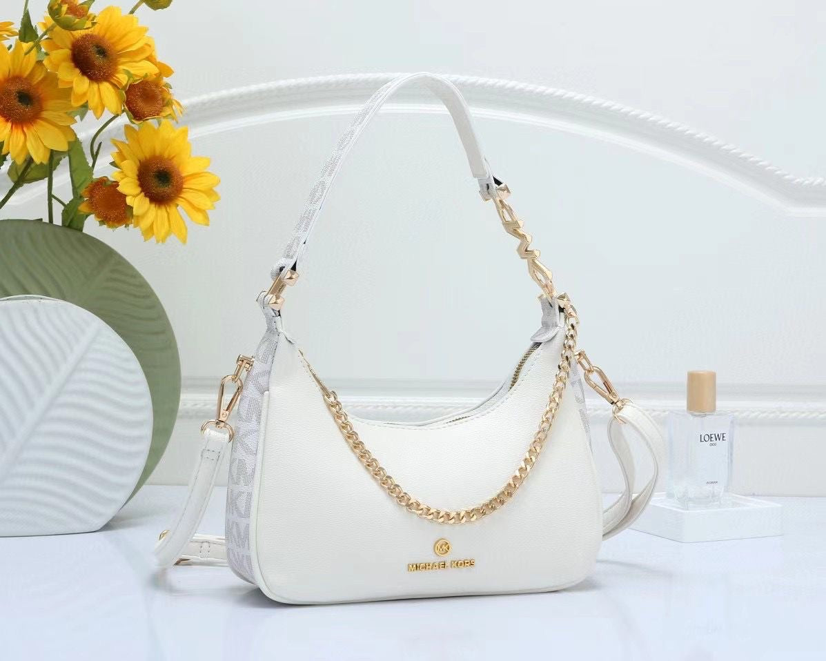 Michael Kors White Shoulder Bag with Gold Chain