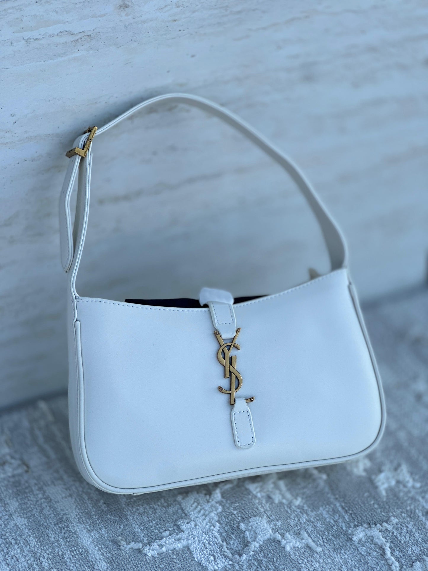 YES SAINT LAURENT LADIES HANDBAG LEATHER WHITE