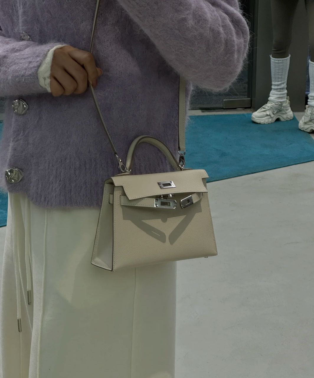 Hermes Kelly 20 Women’s Handbag (White)