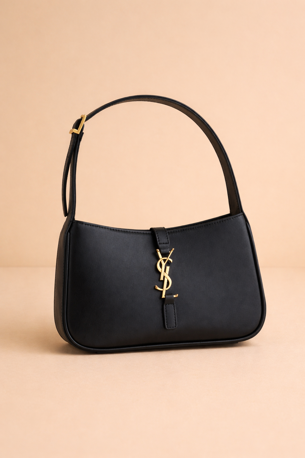 YES SAINT LAURENT PURE BLACK LEATHER HANDBAG