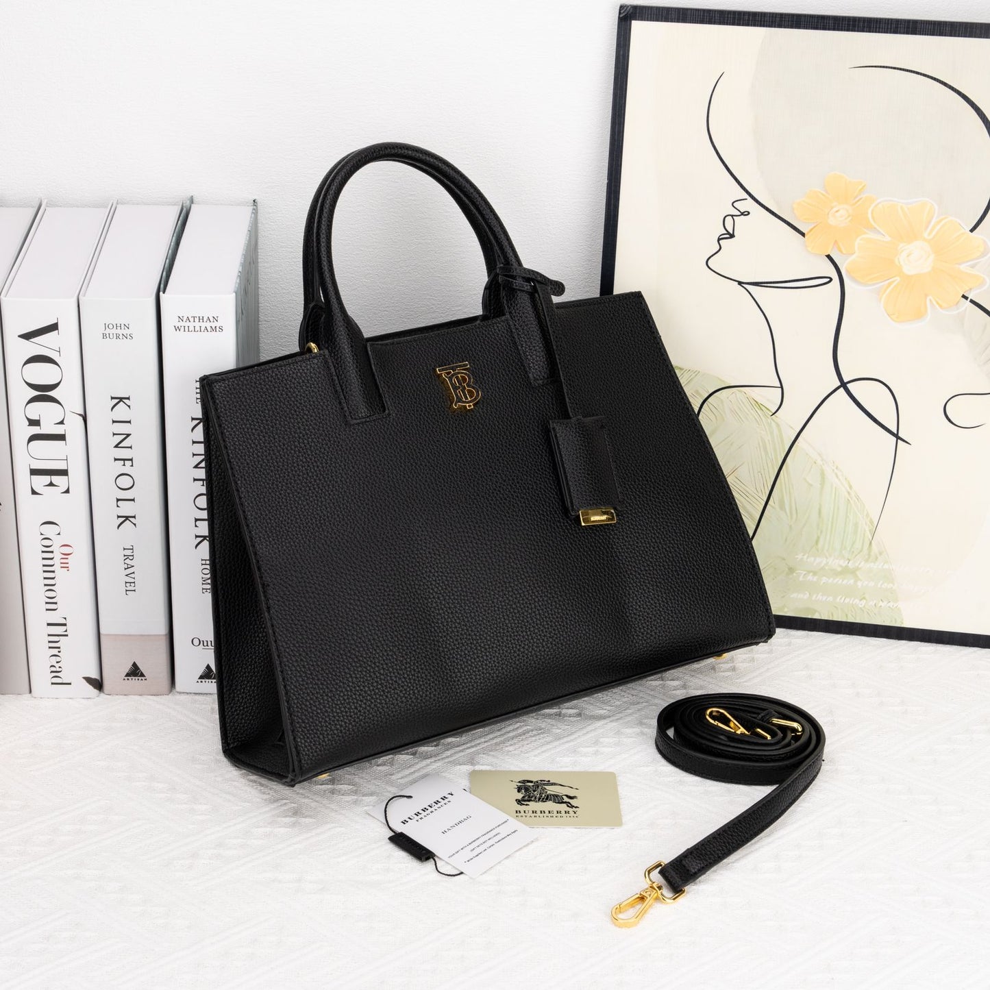 Burberry Frances Women’s Mini Leather bag (black)