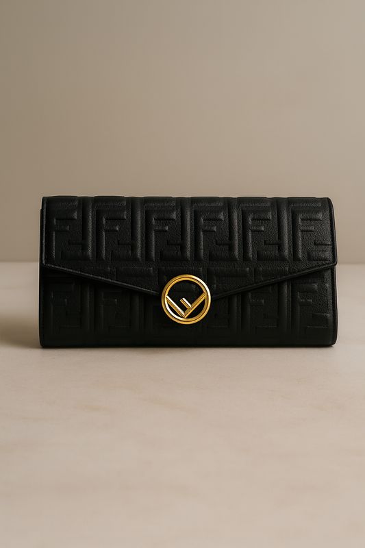 Fendi Ladies Purse Black Leather