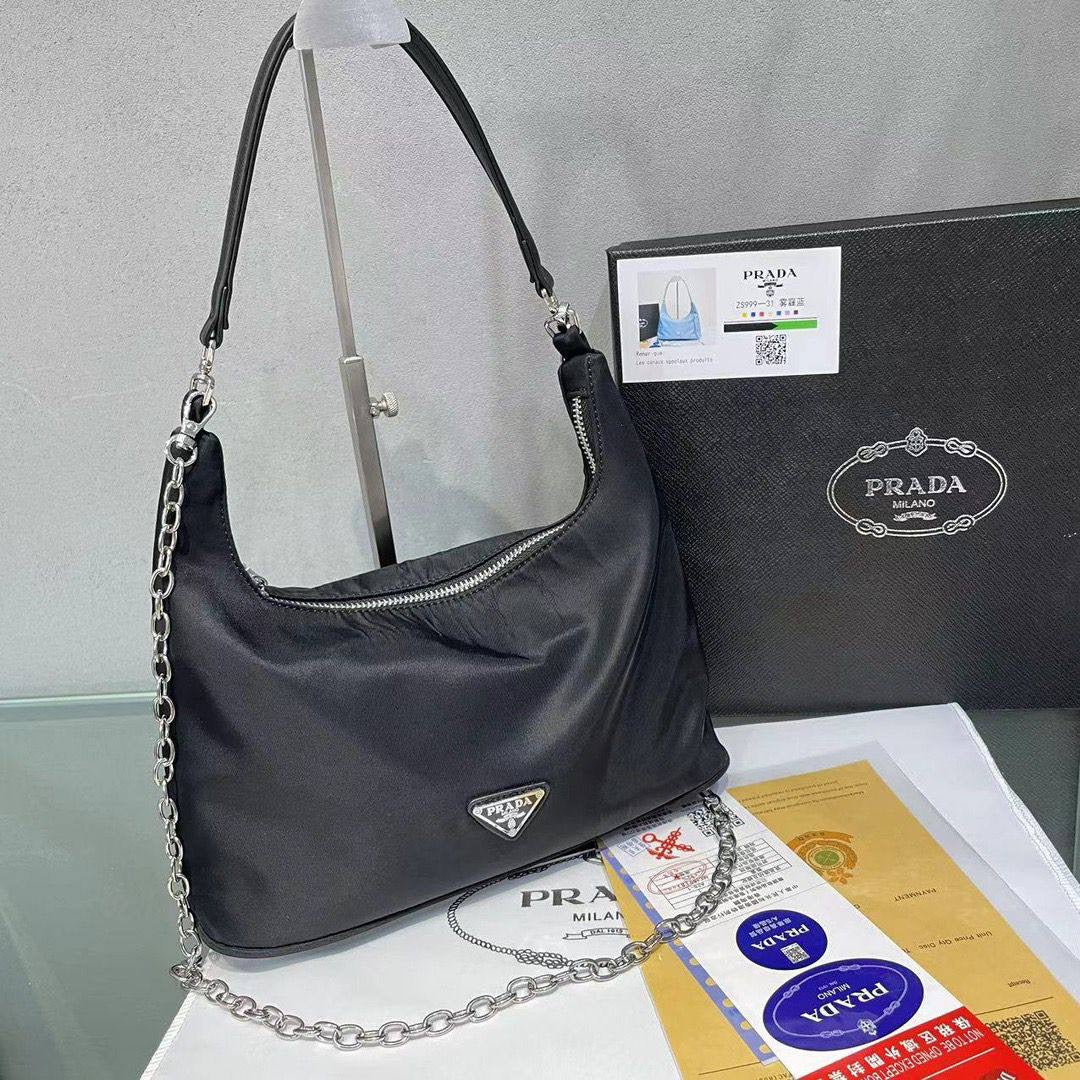 Prada Ladies Bag (Black)