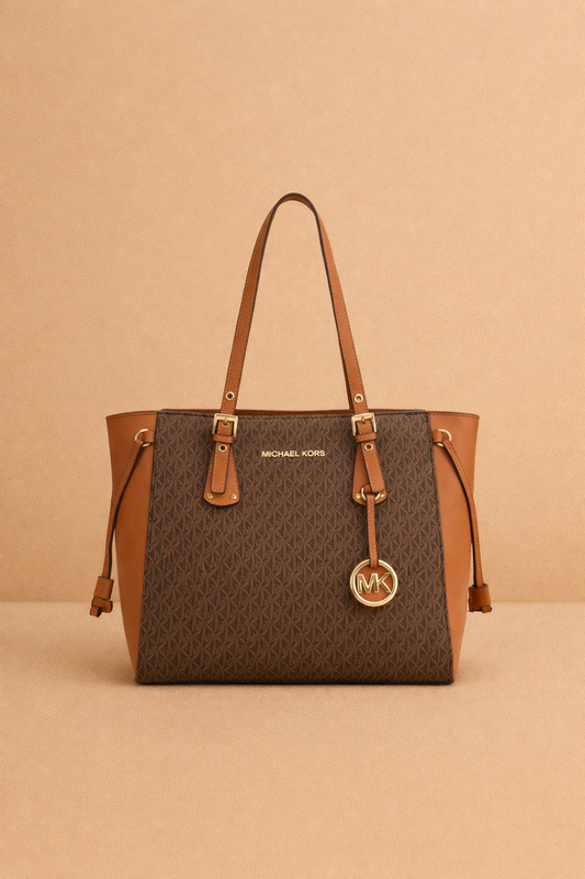 Michael Kors Signature Tote Bag Elegant & Stylish