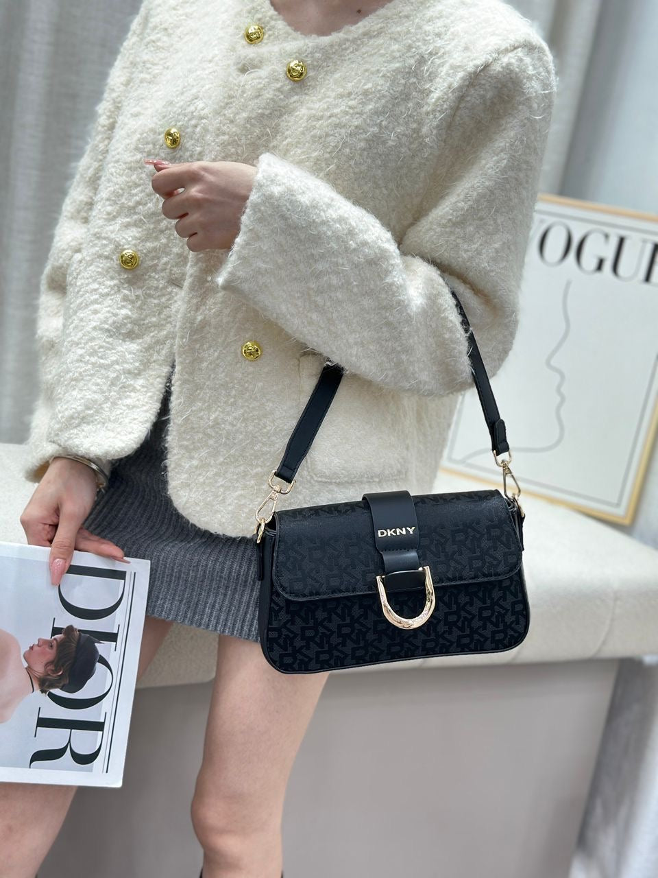 DKNY Full Black Texture Handbag